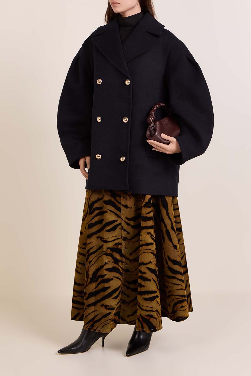 זקט צמר אוברסייז מחוייט